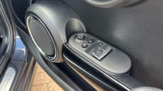 MINI Hatchback 2.0 Cooper S Exclusive II 3dr [Comfort/Nav Pack] Petrol Hatchback